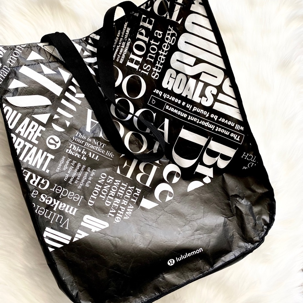 ⭐️ Lululemon /Sephora Reusable Bag Bundle - Picture 9 of 11